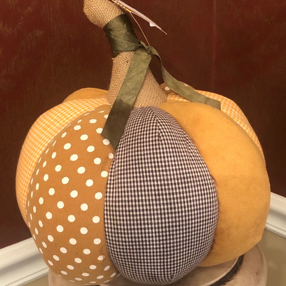 Pumpkin by Gund NWT